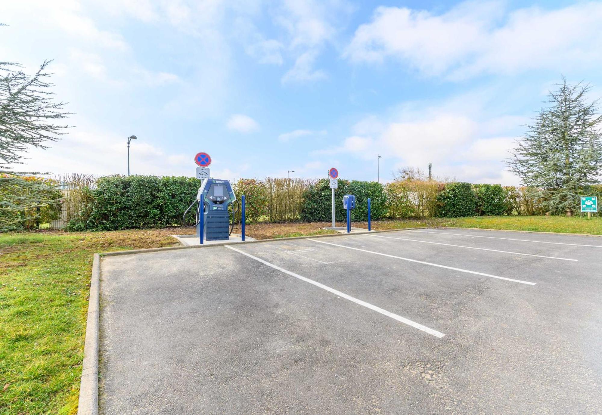 B&B Hotel Compiegne Thourotte Eksteriør bilde